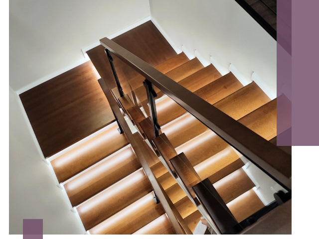 Изготовление П-образных лестниц под ключ в Клине