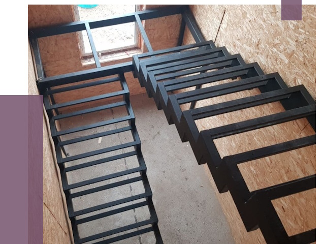 Демонтаж лестниц на металлокаркасе в Клине от 7376 руб. за м²