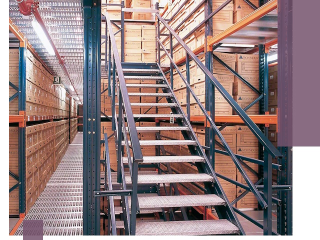 Лестницы складские прочные и безопасные под ключ в Клине