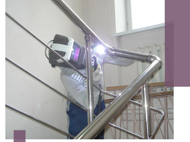 Монтаж перил и ограждений качественно в Клине