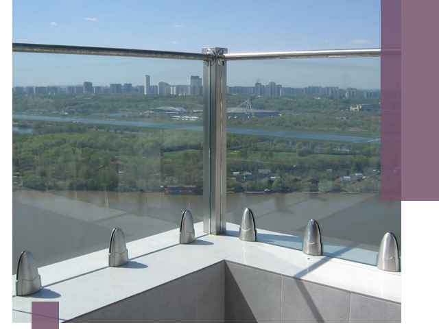 Стеклянные парапеты премиум класса в Клине для домов и бизнесов